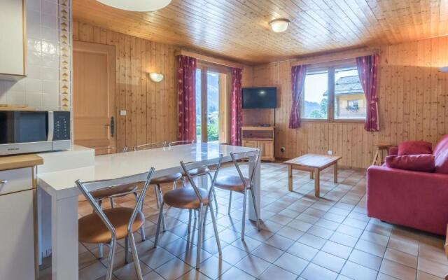 Appartement La Clusaz, 3 pièces, 6 personnes - FR-1-437-29