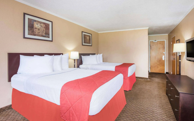 Red Roof Inn Ashtabula - Austinburg
