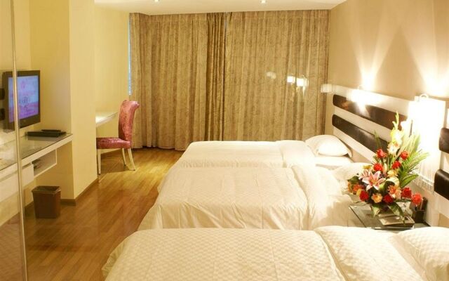 Yijing Hotel