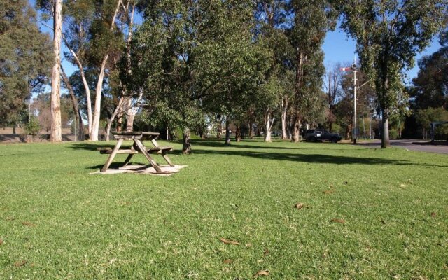 Cowra Holiday Park