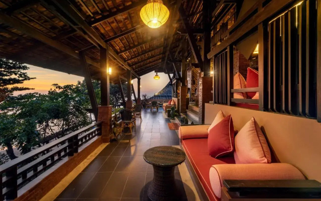 Nirvana  Beach Resort