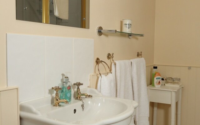 The Barns Country Guesthouse