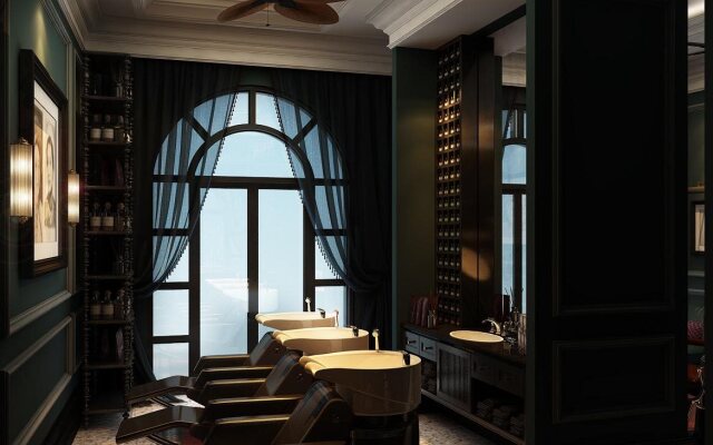 Silk Path Grand Hue Hotel