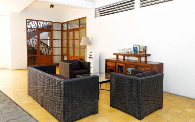 OYO 422 Achterhuis Guesthouse