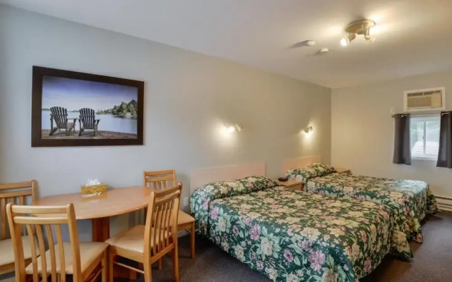 Oakwood Motel