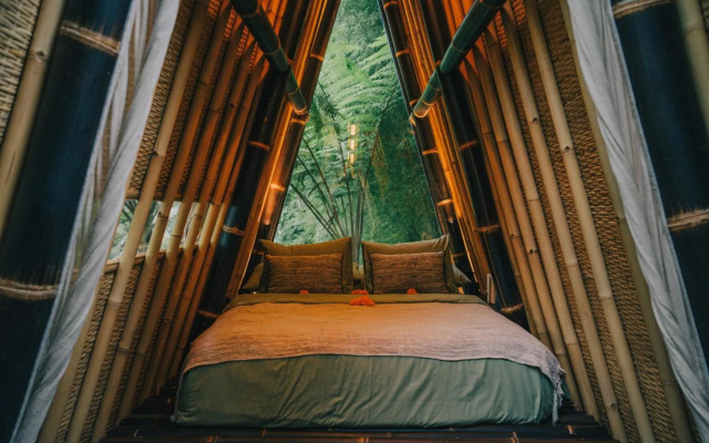 Hideout Eco Bamboo House Bali – Guest Rooms – Selat