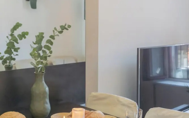 Pretty Studio in Old Town by Rent all Como