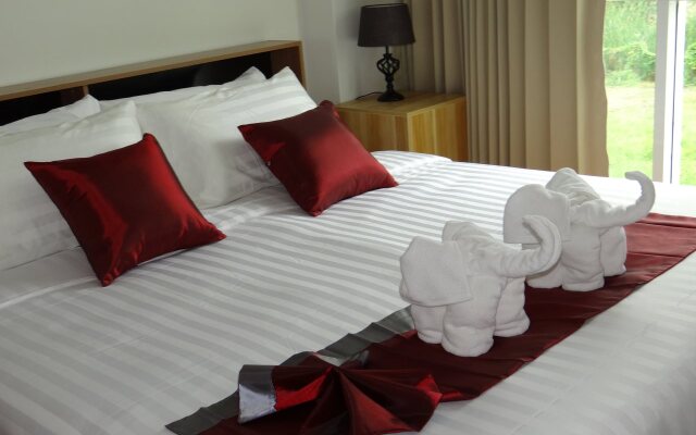 Infinity Holiday Inn Bangkok