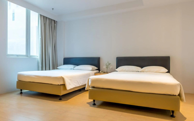 Summer View Hotel