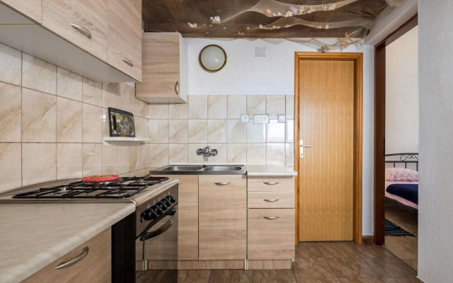 Stunning Apartment in Stinica With Wifi and 1 Bedrooms