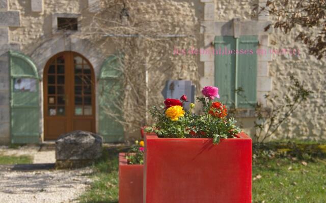 Les Deux Abbesses en Vert