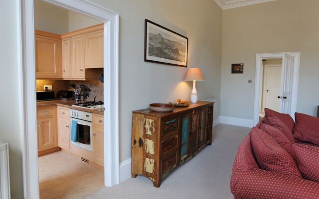 Modern Luxury City Apartment Edinburgh