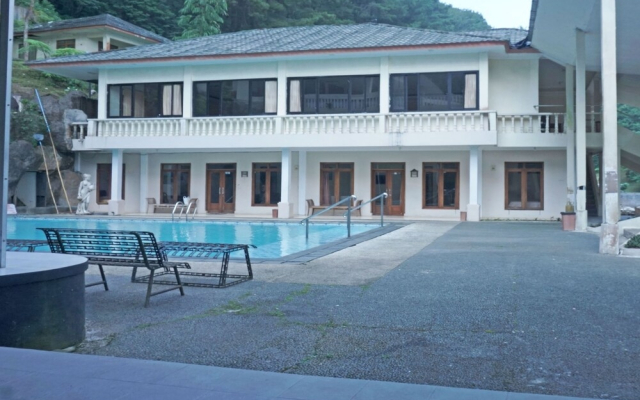 OYO 92966 Villa Bukit Awan