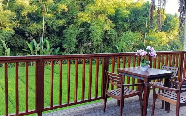 Tirta Loka Suite