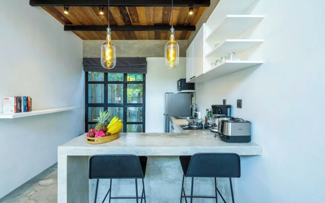 Urban Oasis Loft by GORO