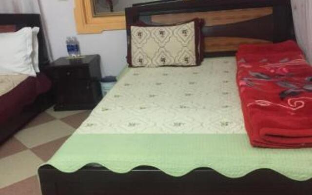 Huong Son Guesthouse