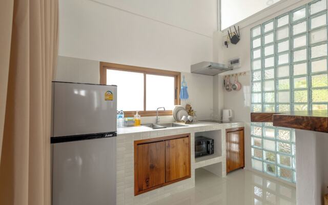 NeverLand Kohphangan