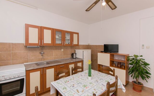 Apartments Miroslava