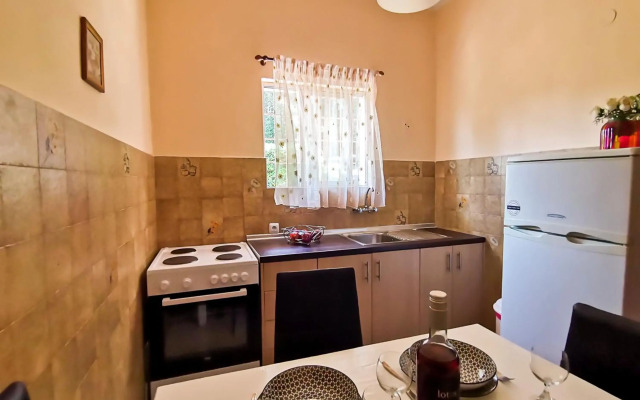 Ilias Apartments