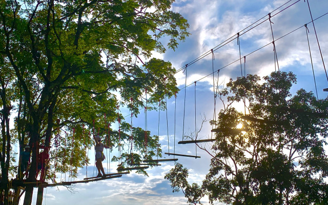 Bosque de Aventura & Glamping El Refugio