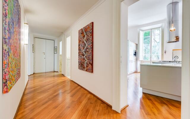 Luxury apartment in the center of Rome
