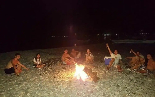 Cerca Parola beach resort