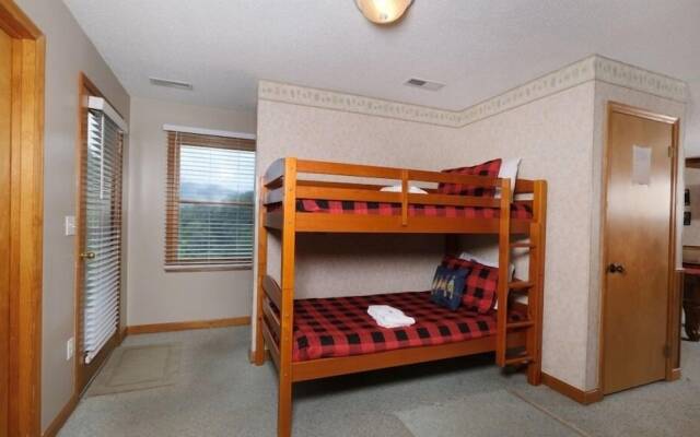 At Last 2 Bedroom Home by RedAwning