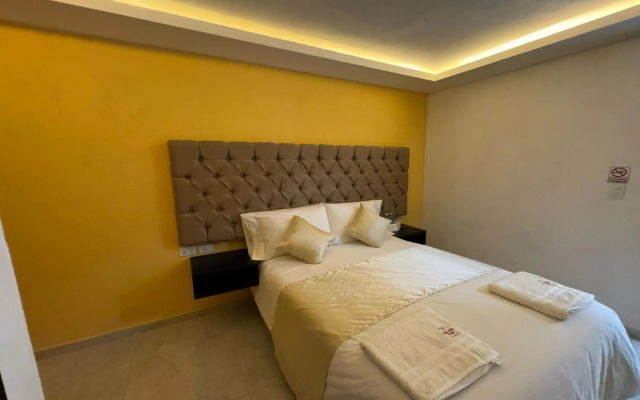 OYO Hotel Familiar Tollan