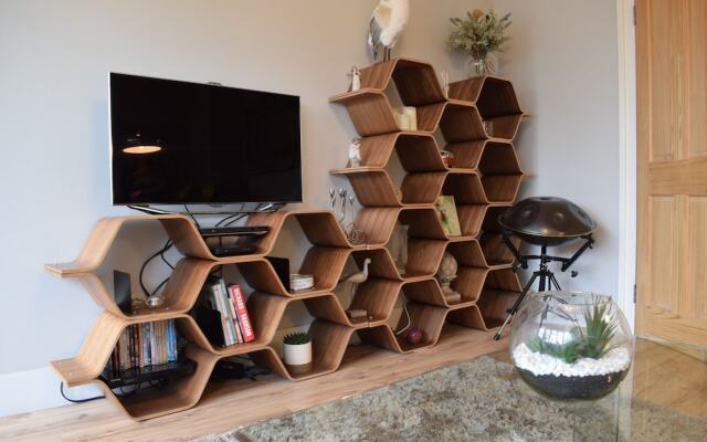Beautiful 3 Bedroom Home in Parsons Green