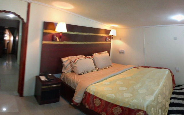 Golden Palm Resort and Hotels Lekki