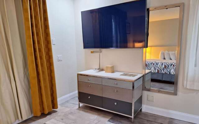Travelodge by Wyndham Indianapolis Speedway