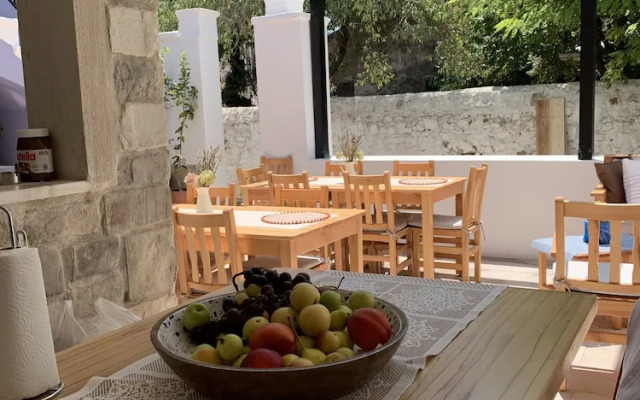 Corallia Ada Hotel