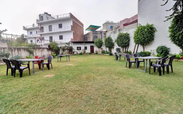 Collection O 807543 Bhawna Vyas Hotel