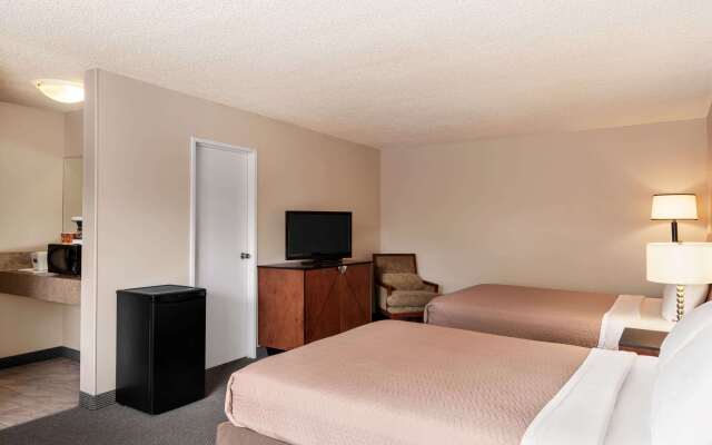Travelodge by Wyndham Swift Current