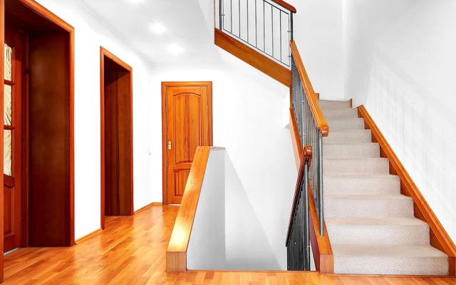 Guest House Home - Hostel