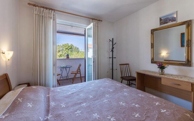 Stunning Apartment in Rovinj With 1 Bedrooms and Wifi