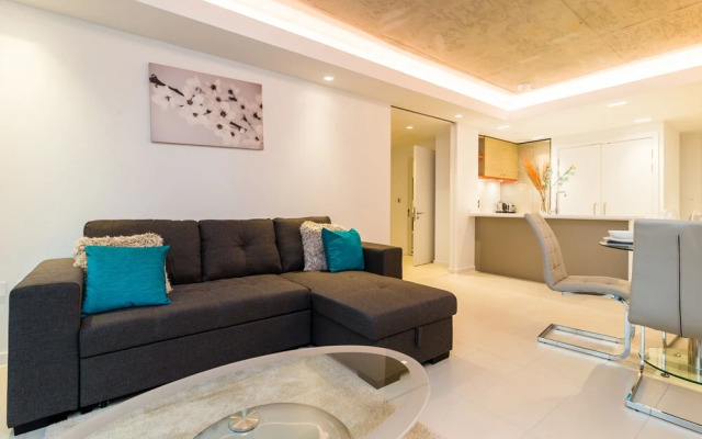Excel Lux Apartment