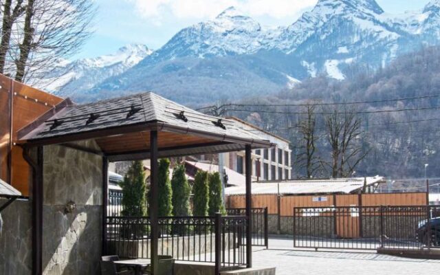 Гостевой дом Тройка