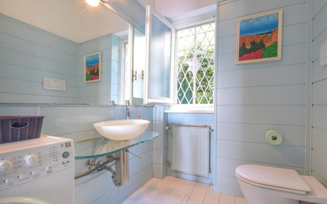 Beautiful Home in Camogli With Wifi