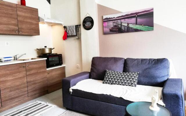 AS Modern Monastiraki Apartment 1A