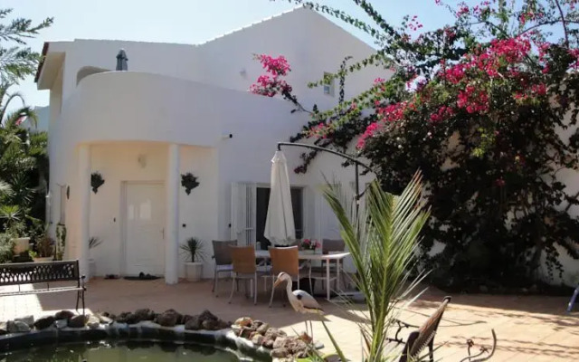 Villa Madrugada