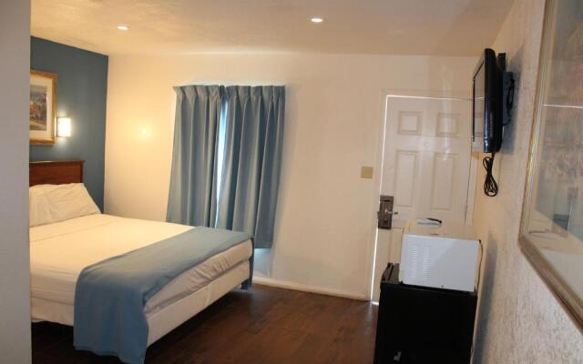 Oceanside Inn and Suites
