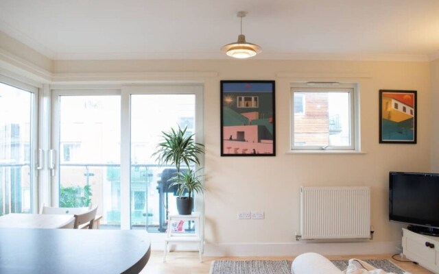 Bright And Spacious 2 Bed Flat In Peckham