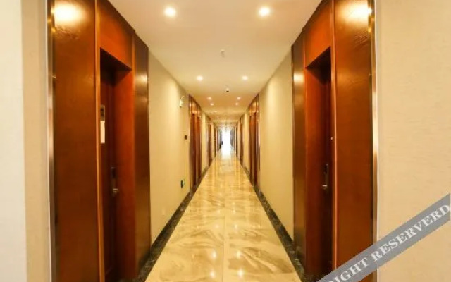 Tangerine Boutique Hotel