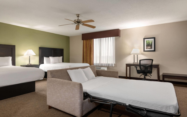 Baymont by Wyndham Rockford
