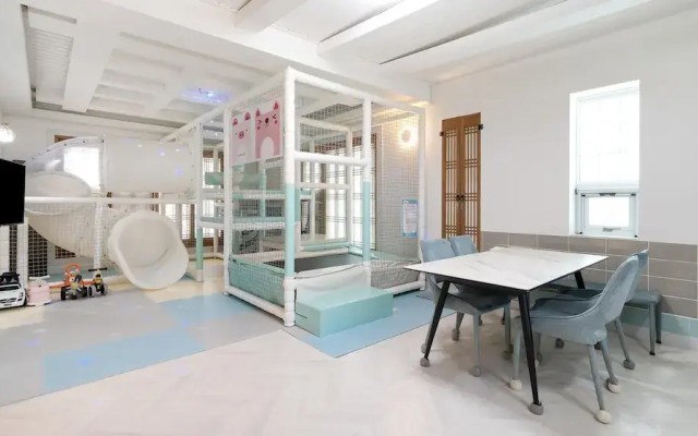 Gyeongju riu Kids Poolvilla