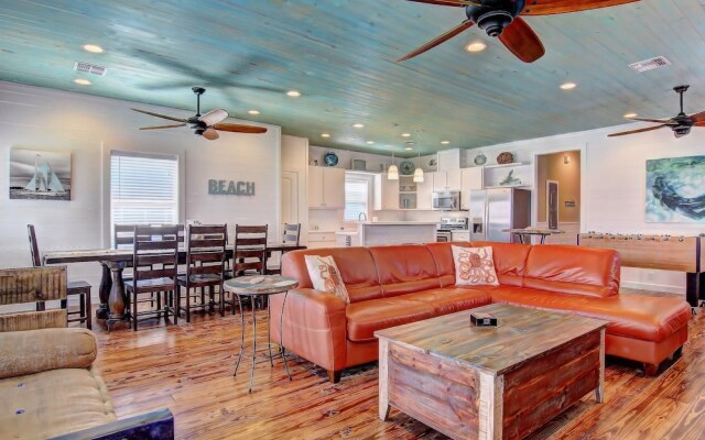 Feelin' Nauti - Four Bedroom Townhome