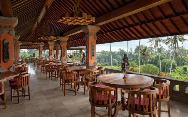 Swan Paradise A Pramana Experience