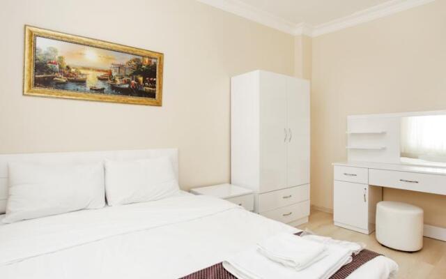 Grand Family Apartments