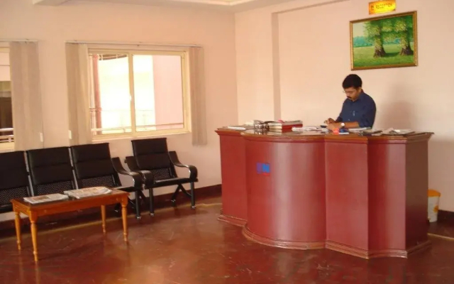 Nadan Hotel